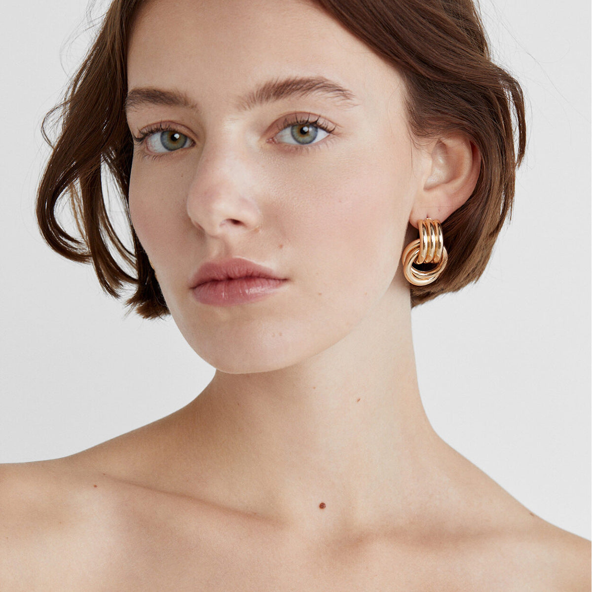 E008 Earings